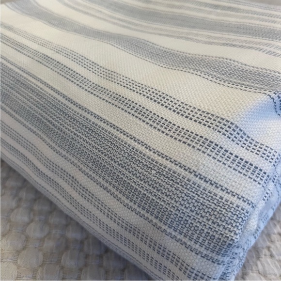 Pottery Barn Hawthorn stripe duvet KING DUVET blue white stripe with 1 king sham - Picture 4 of 4